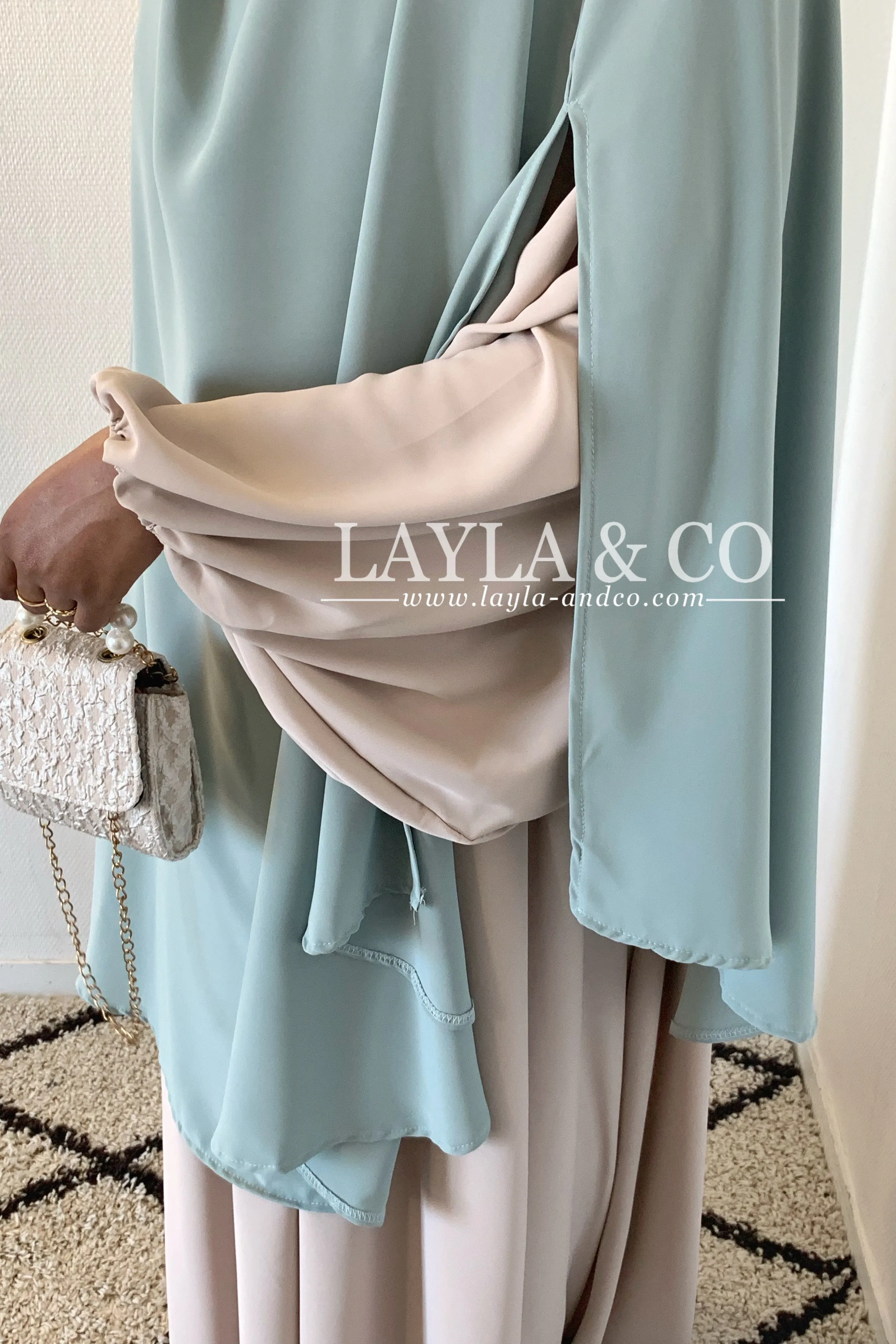 Khimar cape soie de médine ( couleurs)