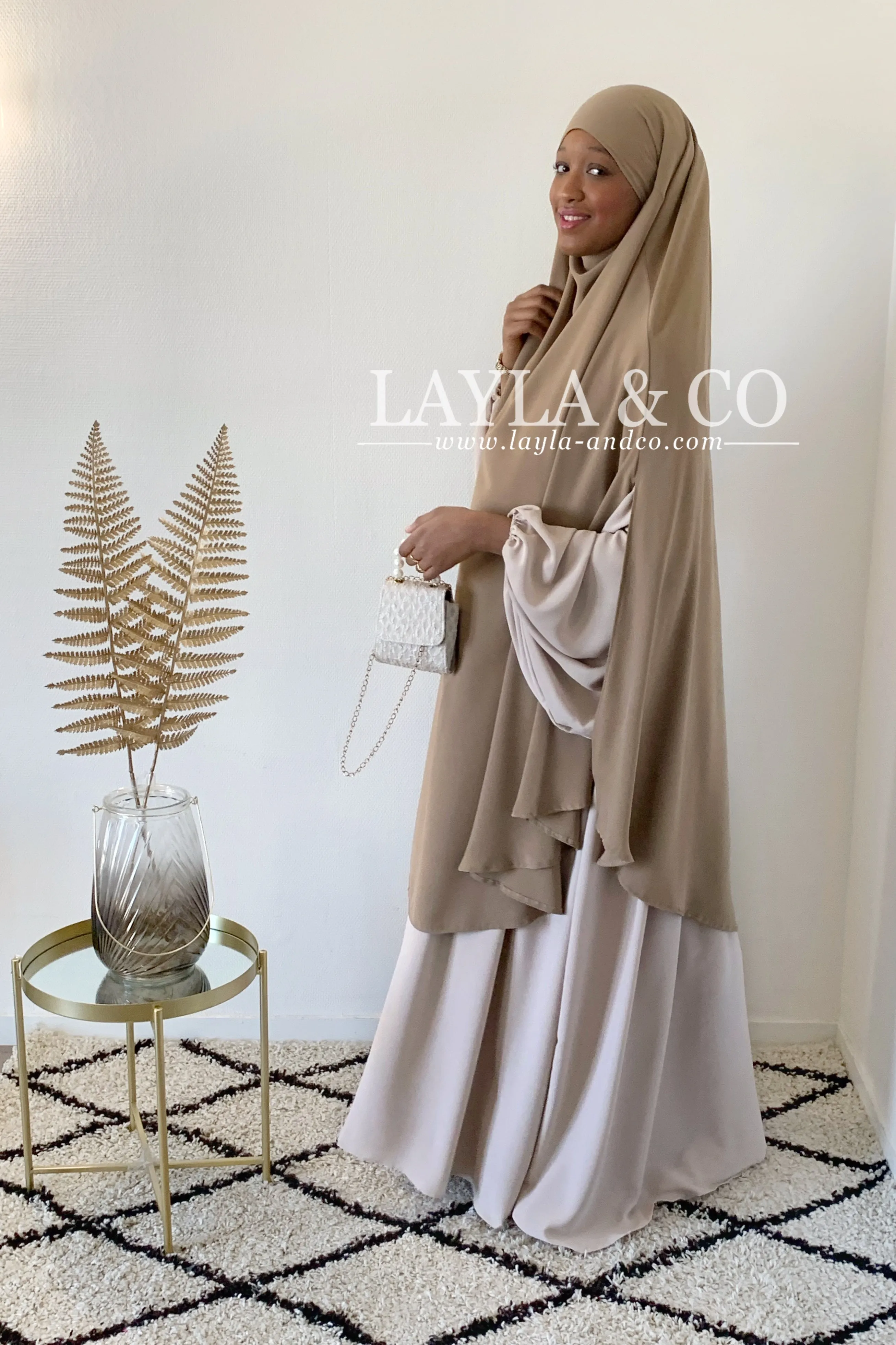 Khimar cape soie de médine ( couleurs)