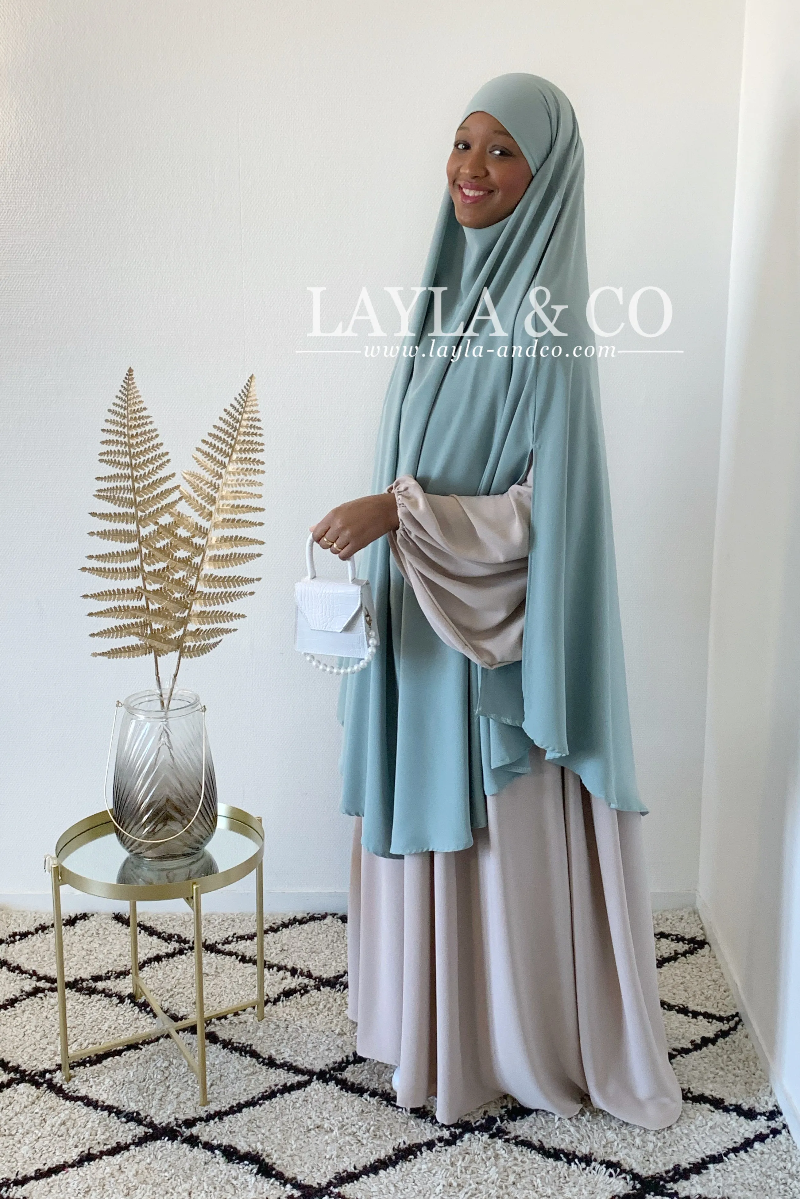 Khimar cape soie de médine ( couleurs)
